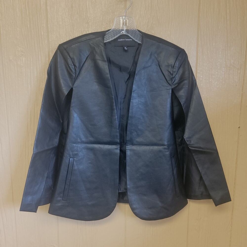Jealous Tomato Faux Leather Jacket / Cape Coat sz Medium Black NO MATERIAL TAG